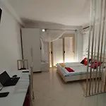 Irek's Lungomare Apartman *