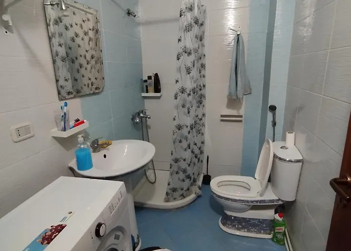 Irek's Lungomare Apartment Vlore